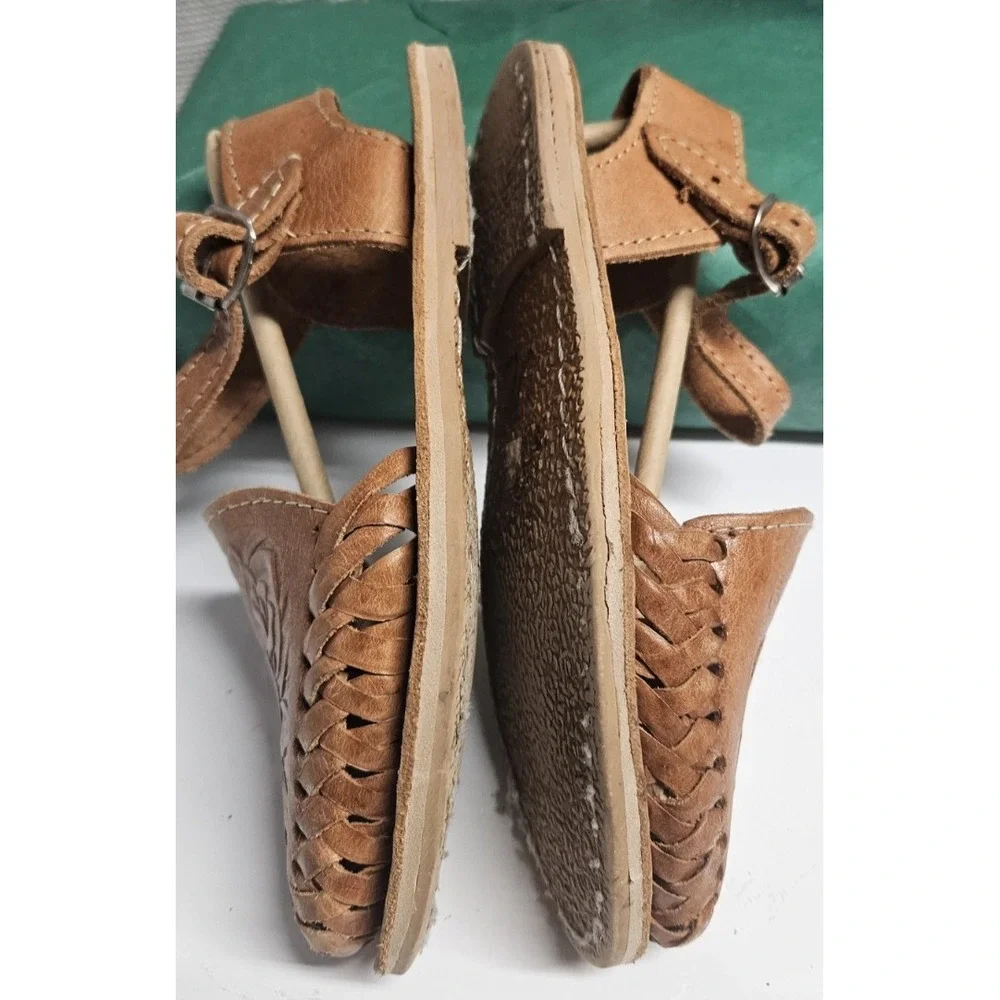 ARTESANIAS SILVA mexican handmade embossed floral dark tan sandals girl Sz 1.5‎